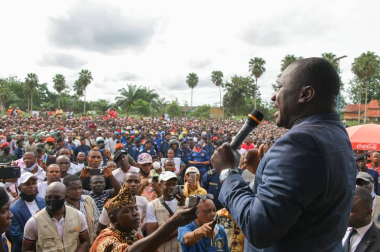 RD CONGO PROVINCE DE LA TSHUAPA:LE SÉNATEUR GUY LOANDO FELICITE PAR LE FORUM DE JEUNES LEADERS DU CONGO