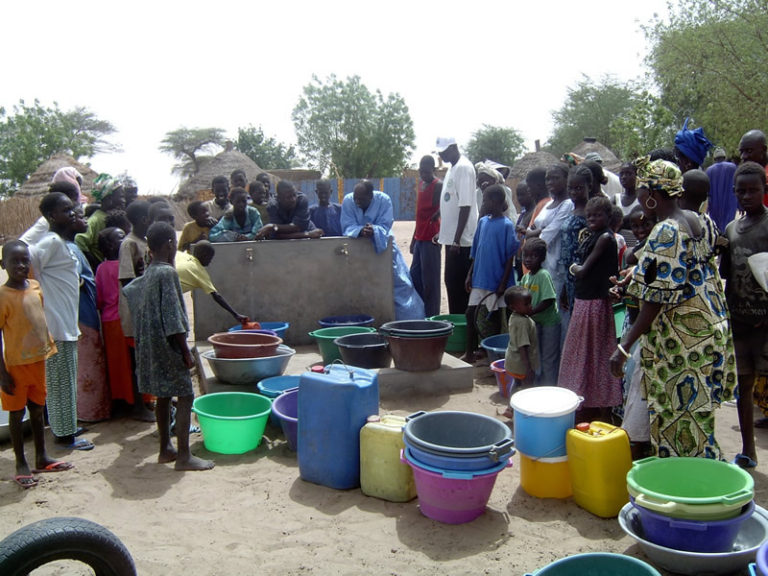 RDC – Beni : L’eau potable coule dans les robinets après plus de 5 mois de pénurie à Kasindi